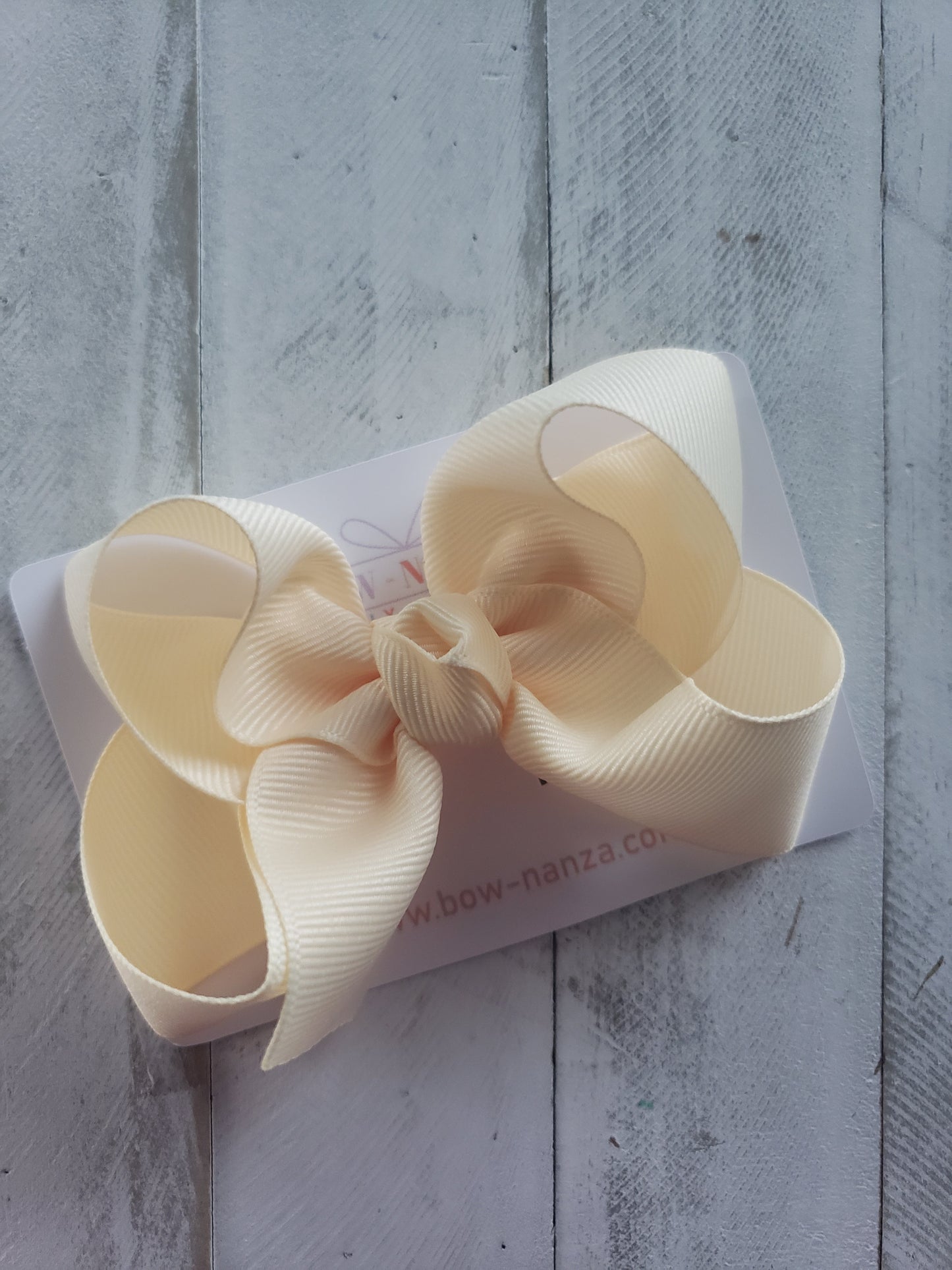 Medium Hair Bows