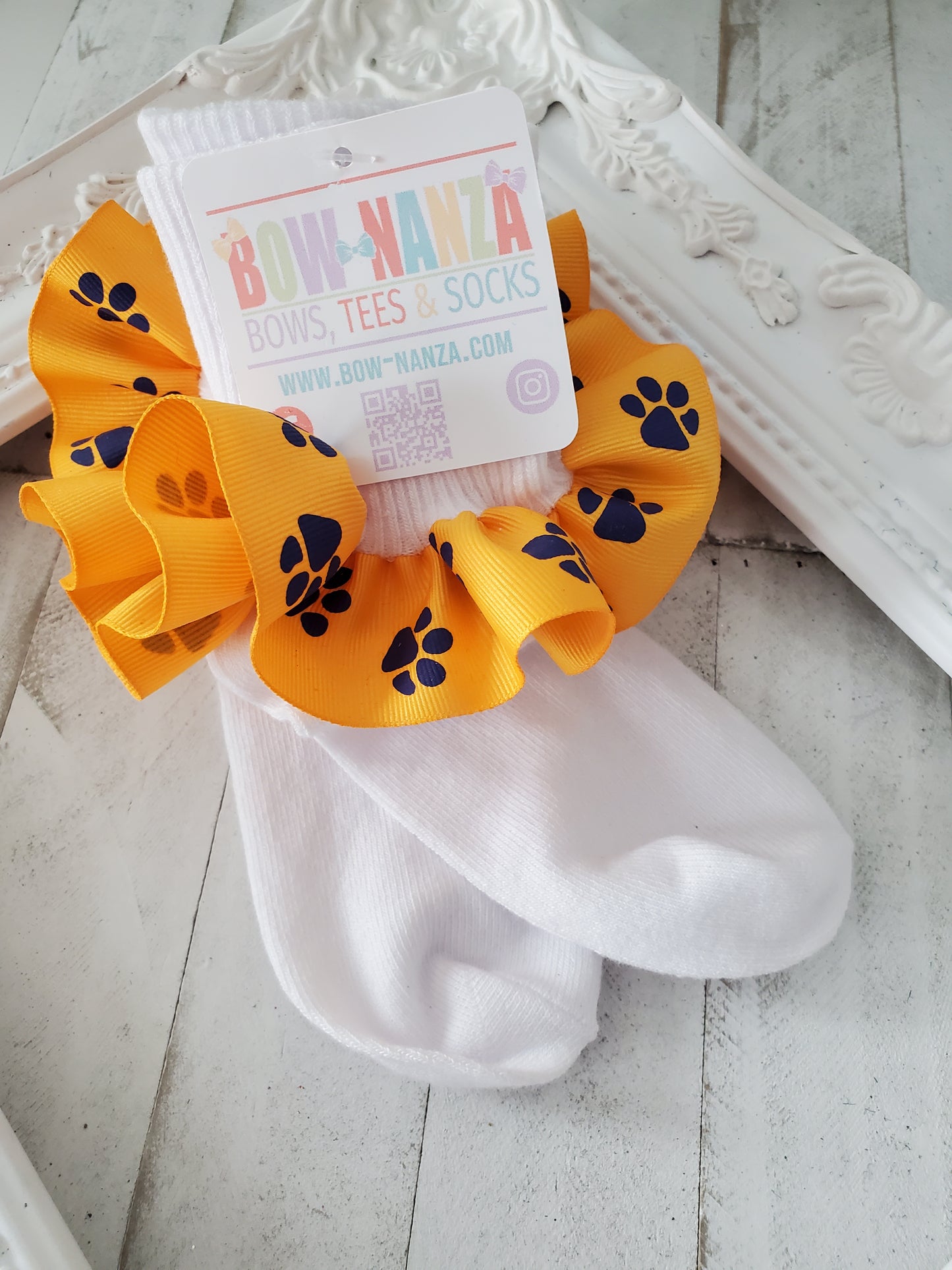 Paw Print Ruffled Socks