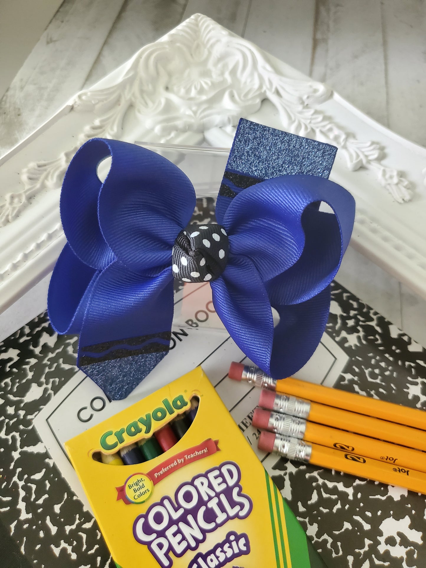 Crayon Hair Bow Bundle